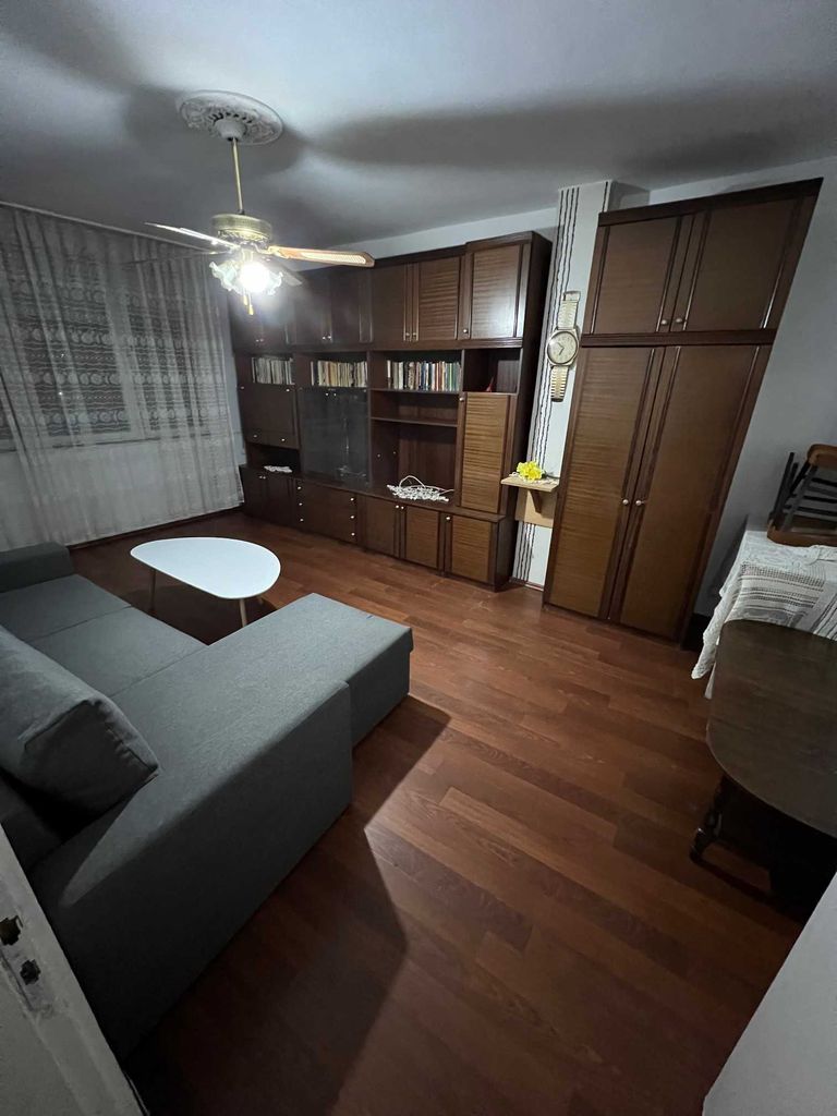 Дава се под наем Тристаен апартамент в Хасково, Орфей - 90 кв.м за 183.6 € - Снимка #9