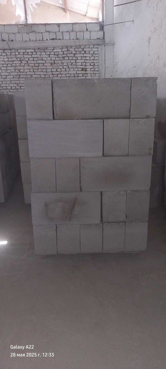 Gaza blok siz xoxlagan razmerda 
20×30×60 narxi 19500
Manz