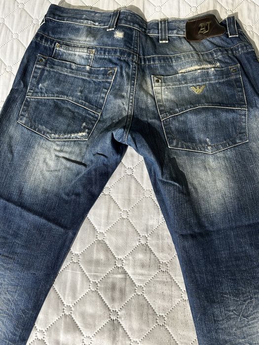AJ Armani Jeans оригинални дънки в перфектно състояние