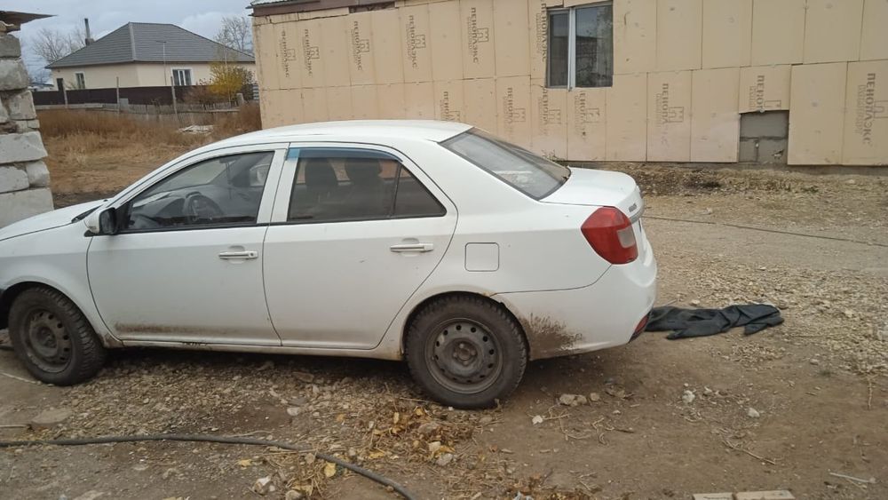 Продам машину Geelly GS6