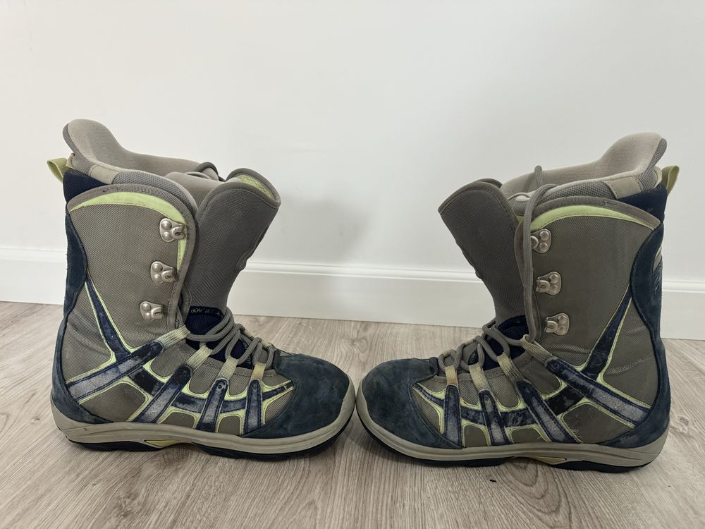 Boots snowboard Burton Moto 42