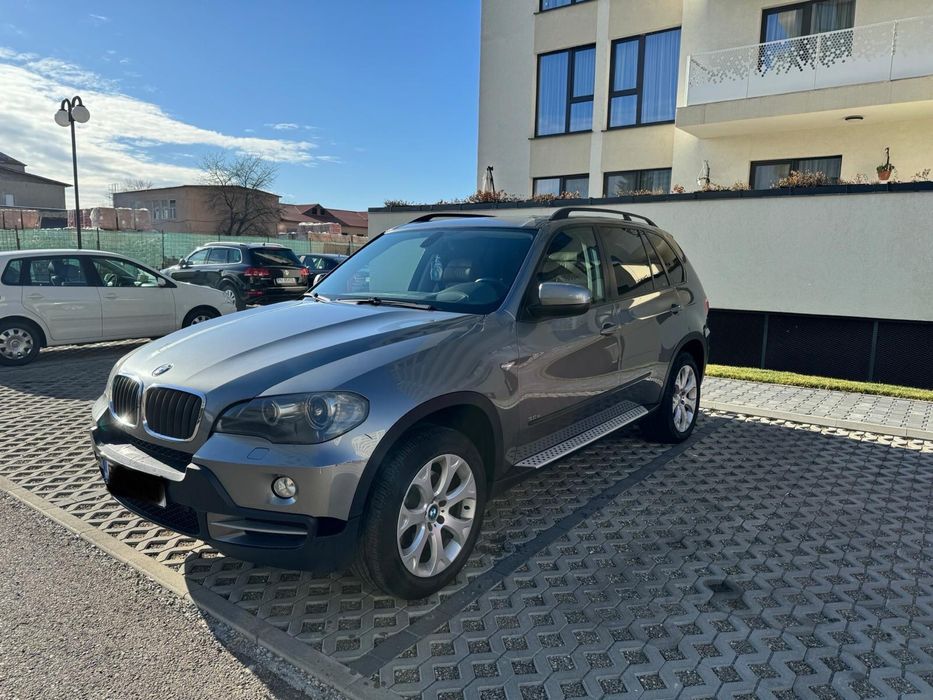 Vand bmw x5 e70  235cp