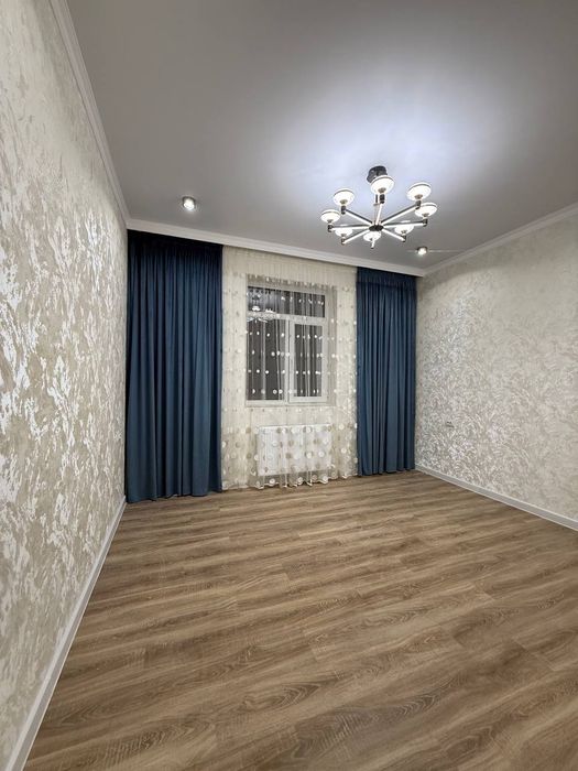 Уй сотилади 5-микрораён мелодия тарафда