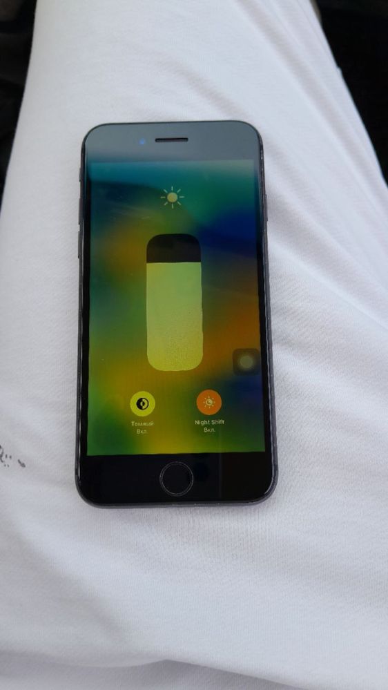 Iphone 8 64 gb SROCNO
