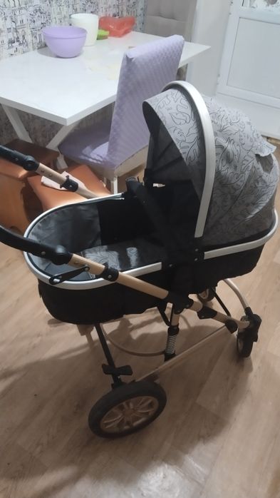 Продам коляску в хорошем состоянии