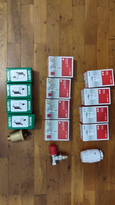Robinet si cap termostat Danfoss , aerisitor