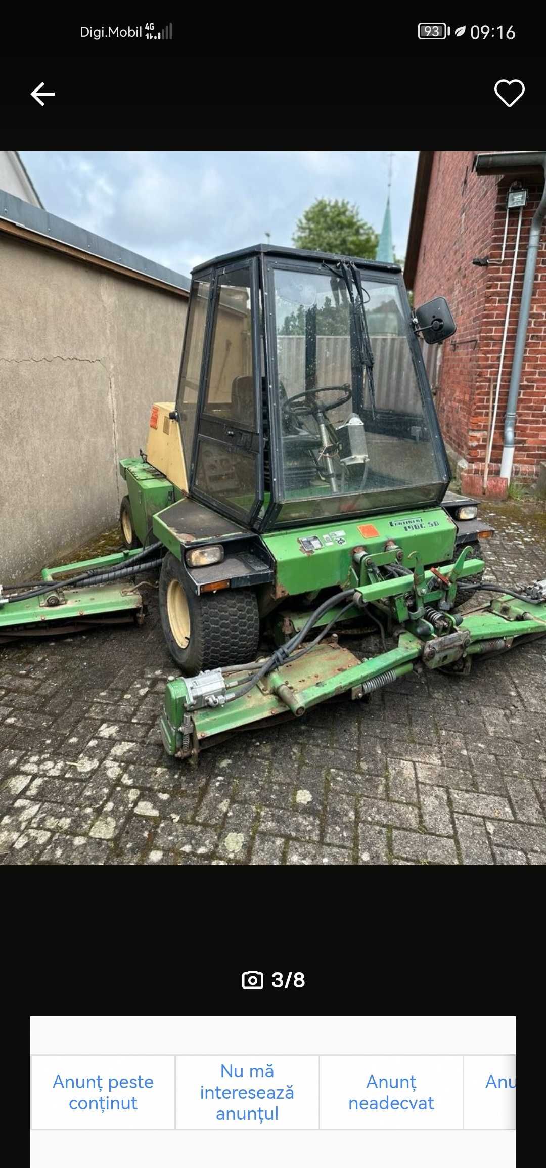 Tractor tuns gazonul John Deere Sabo diesel
