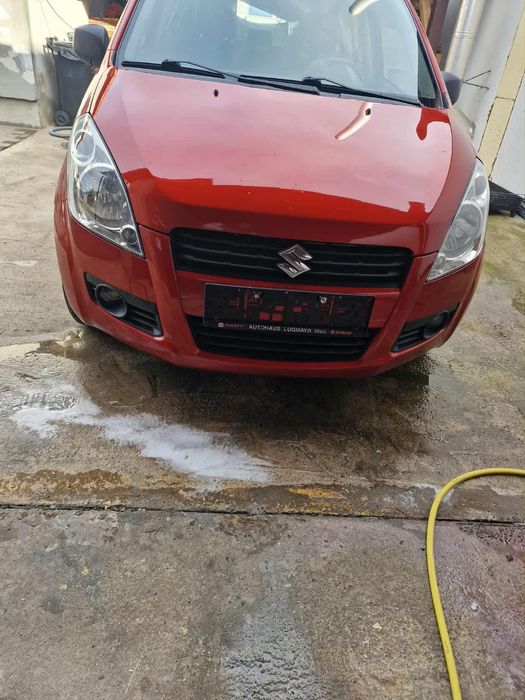 Vând  Suzuki Splash