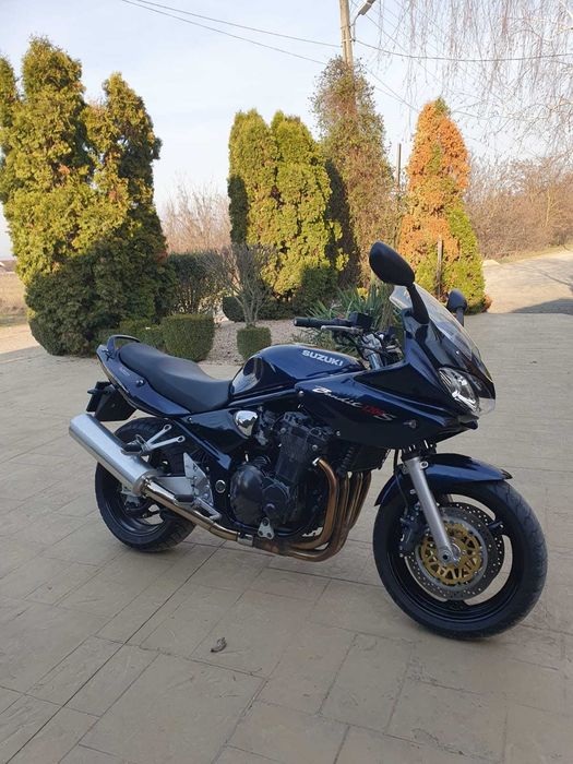 Motocicleta Szuzuki Bandit 1200S