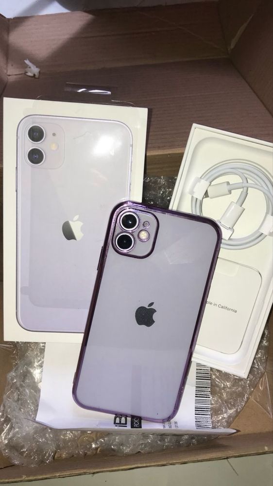 Продам iPhone 11 в идеальном состояние