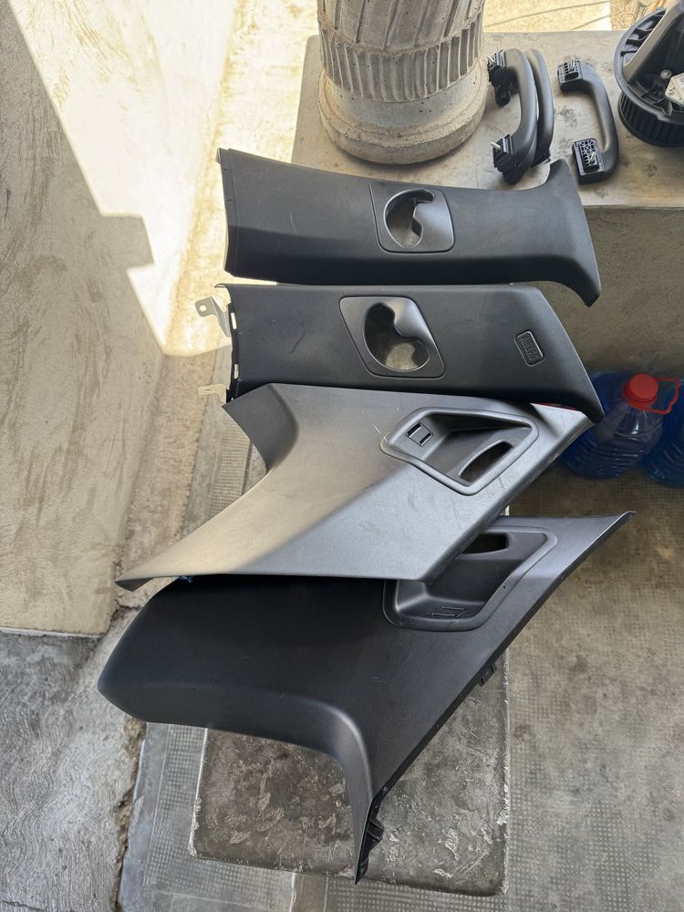 Vand plafon negru plus accesori BMW x5 e70