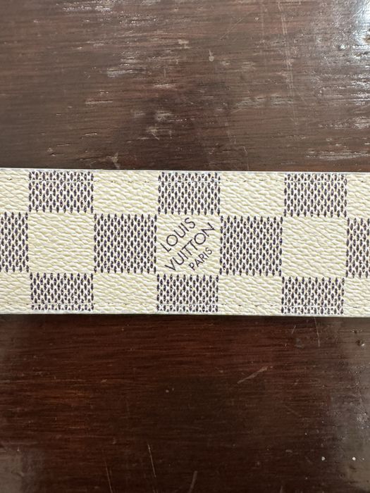 Curea Louis Vuitton Lv