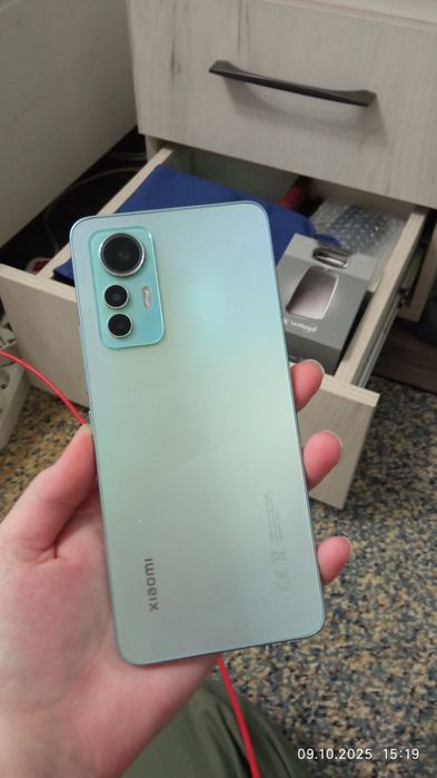 Xiaomi 12 Lite, зарядка и 2 чехла