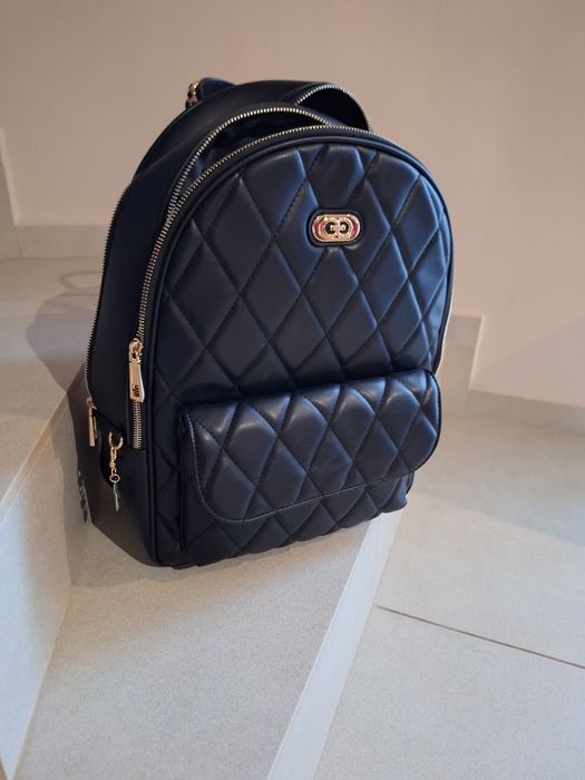 Дамска раница нова