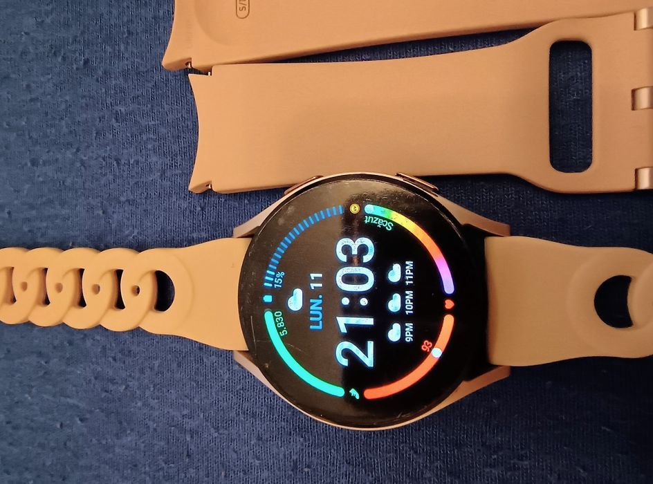 Samsung Galaxy Watch4 40mm LTE (SM-R865)