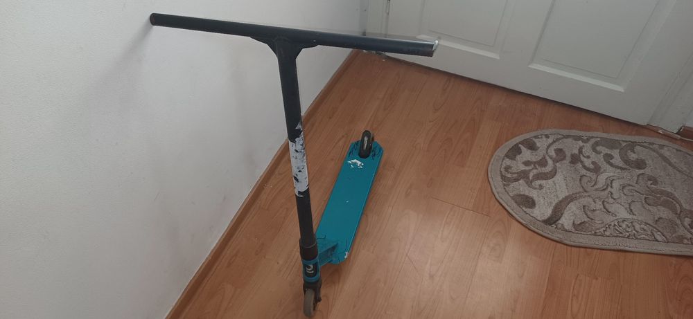 Trotineta  de scheme