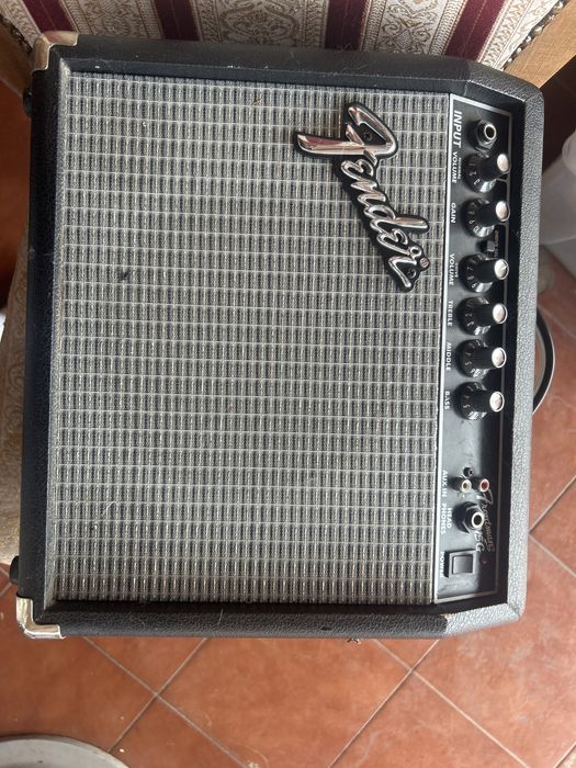 Amplificator chitara electrica fender frontman 15g