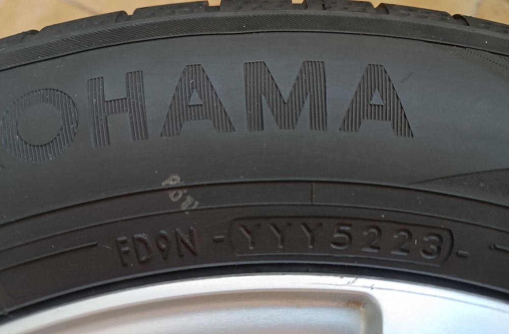 джанти 15" 5x114.3+ нови летни гуми Yokohama 195/65/15