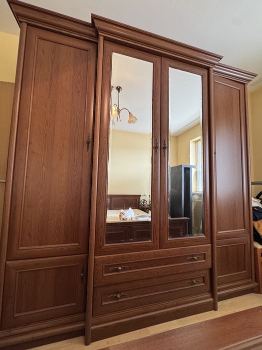 Спален комплект,4-крилен гардероб,легло 160/200,2 нощни шкафчета,скрин