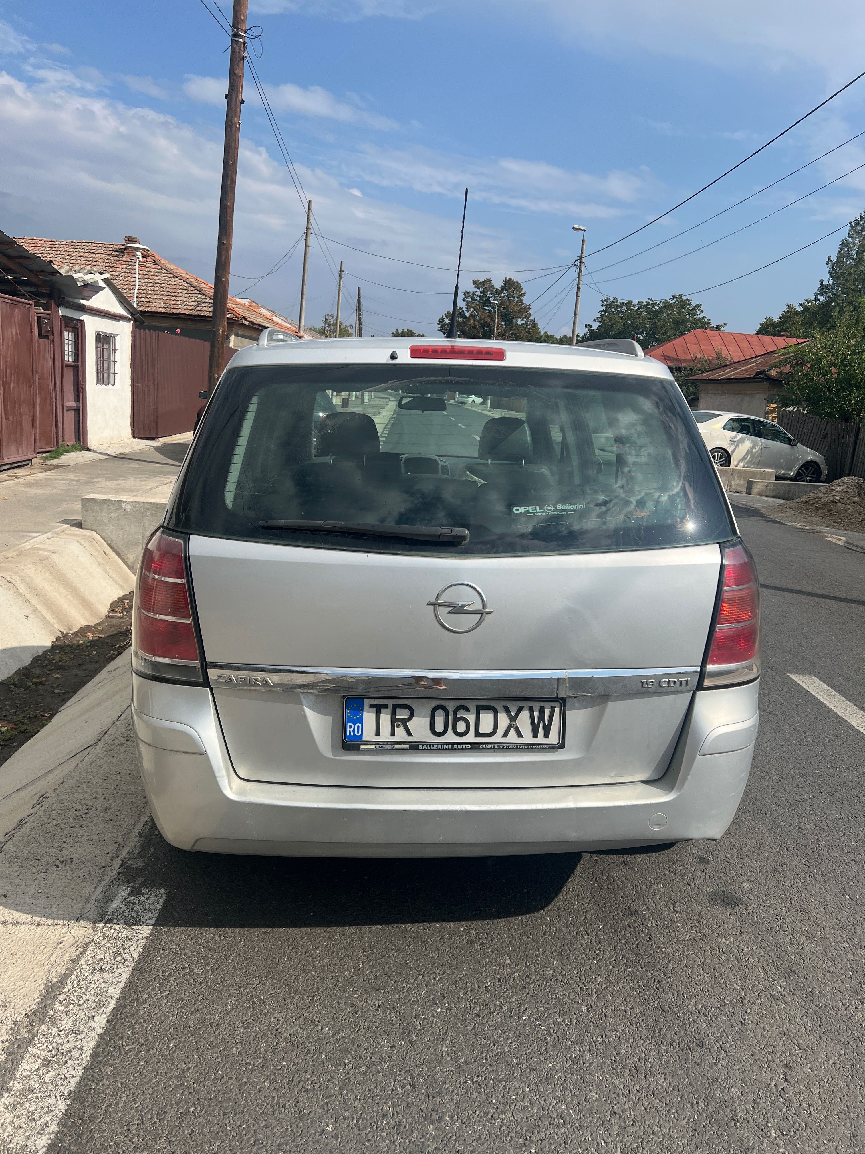 Opel zafira 1.9 cdti