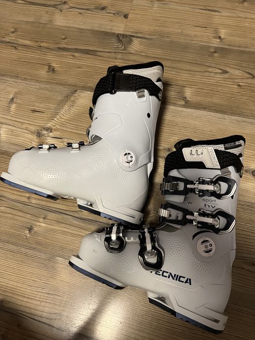Clăpari Tecnica femei