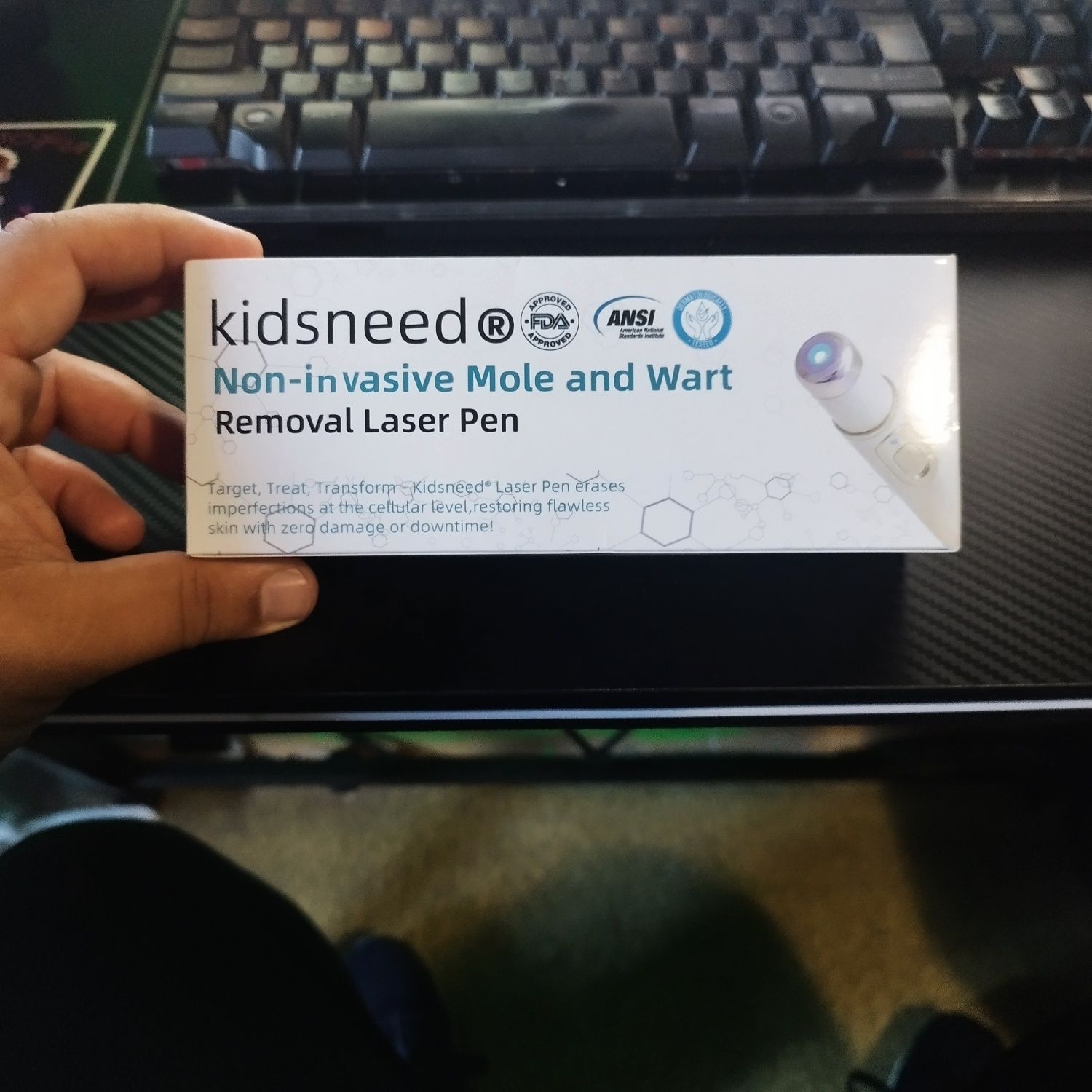 Лазерна писалка KIDSNEED за премахване на акне