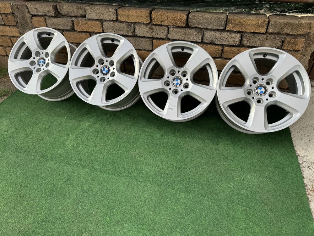 4 броя Джанти БМВ BMW Style 243 17 цола за E60 E61 4x4 E36 E46 X3 e83