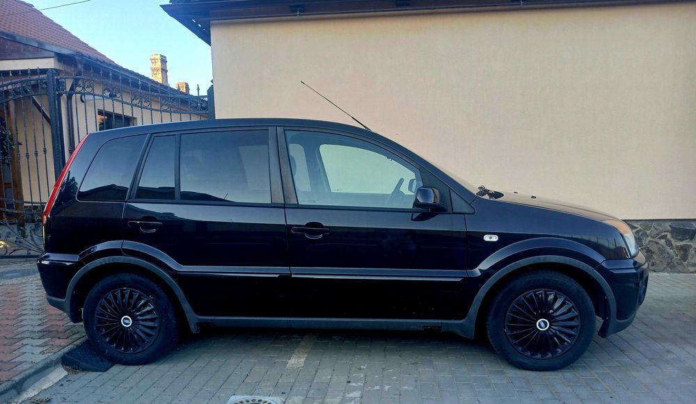 Ford Fusion 1.4 benzina 2008