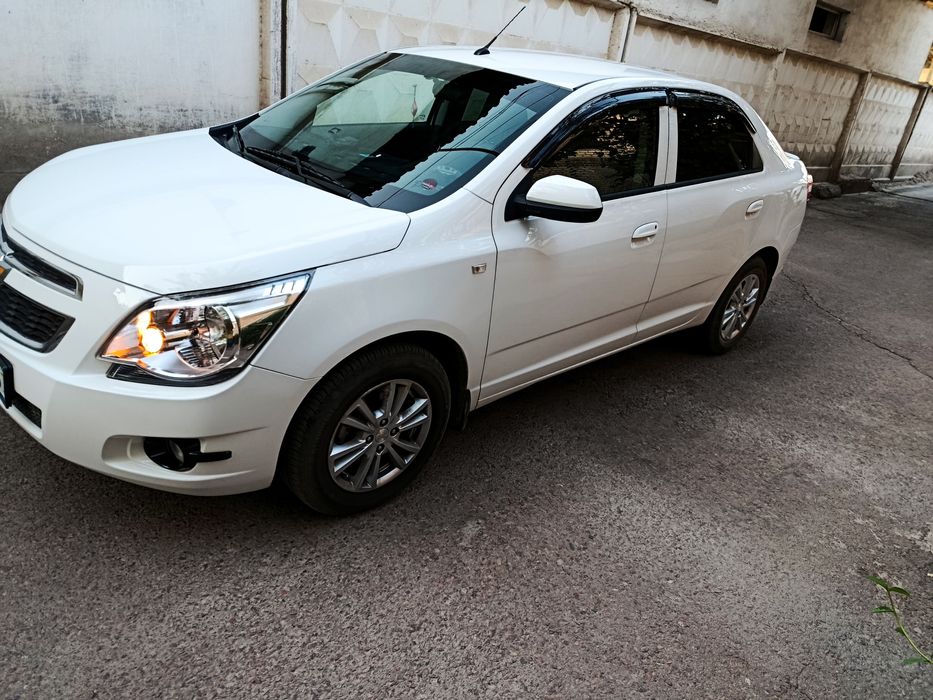 Продается Chevrolet cobalt  автомат