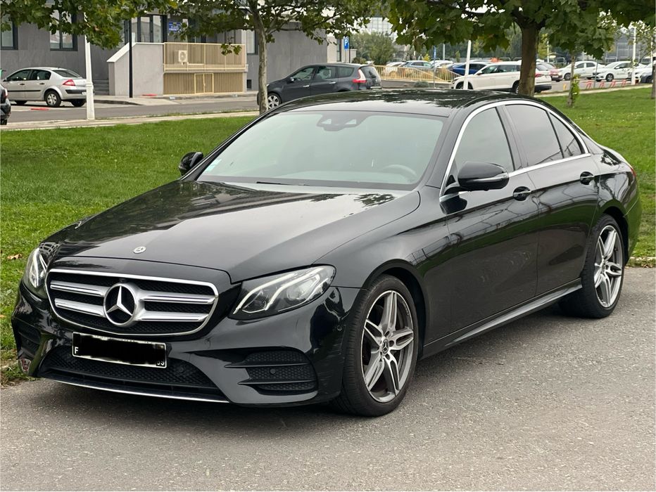 Mercedes E220 194 CP Pachet AMG Tableta Head up display