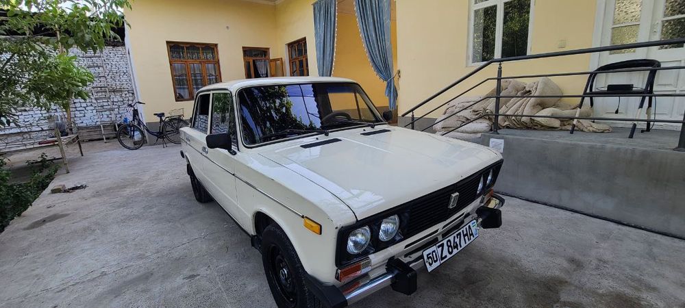 Vaz 2106 sotiladi