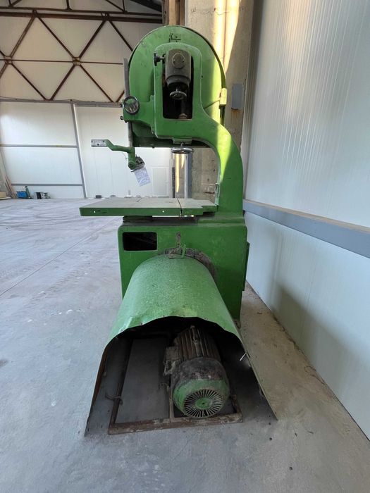 банциг за дърво 1500лв.