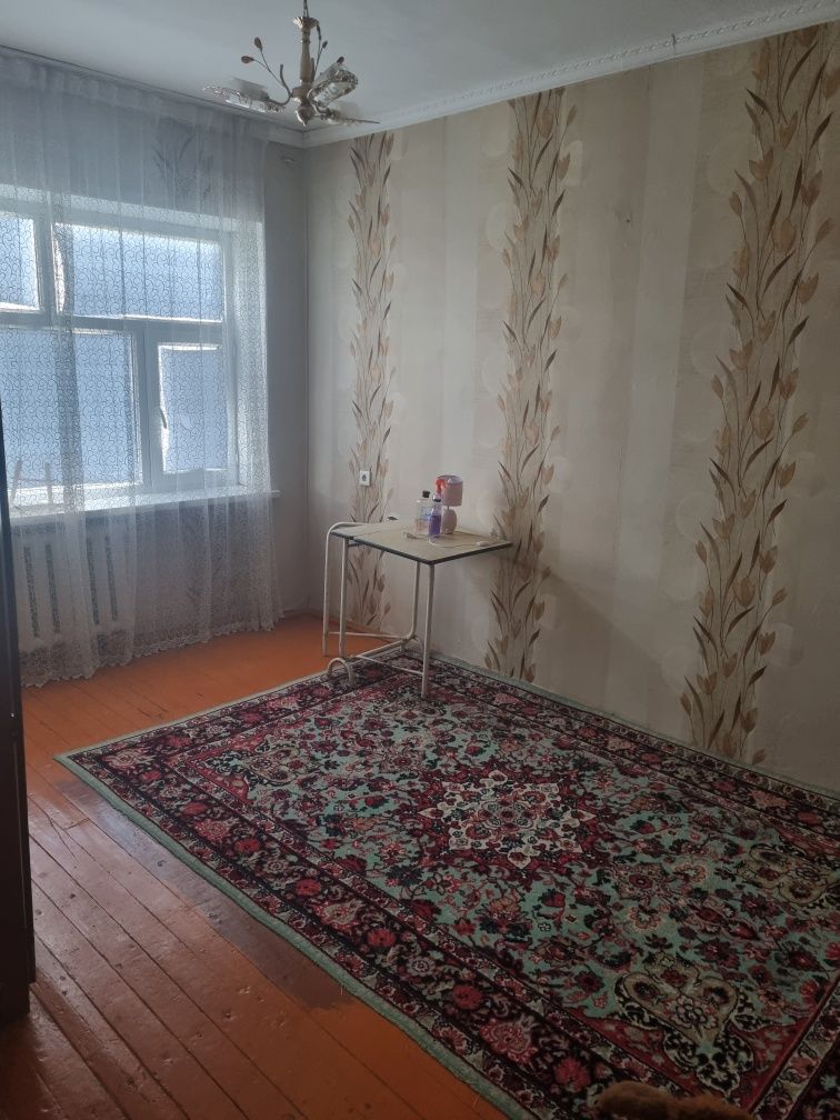 Продам 3 комнатную квартиру в центре города  в районе Жайны и гор парк