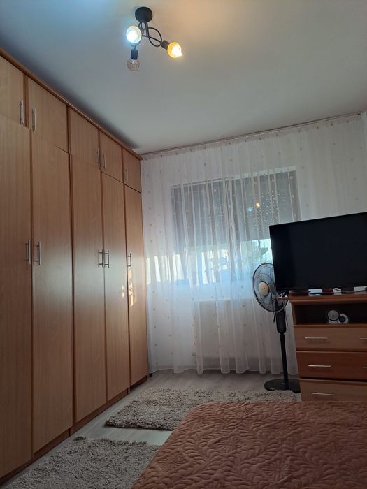 Vând / schimb apart 2 camere ,fond nou cu garsoniera tip studio+difer