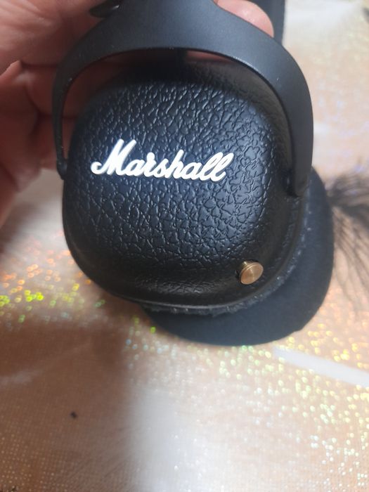 Vind caști bluetooth Marshall