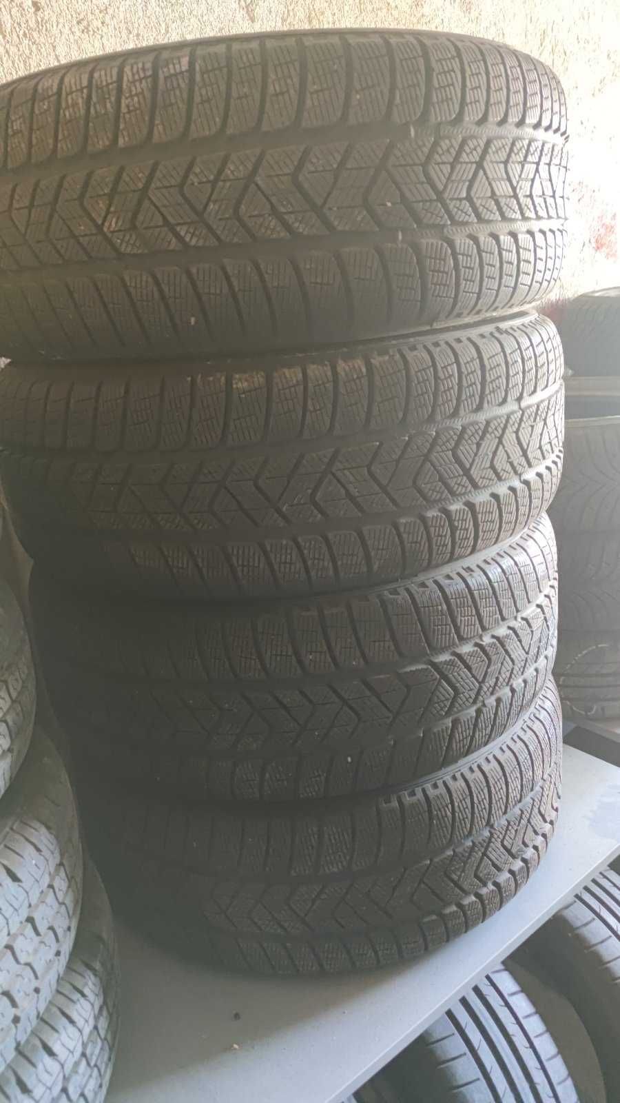 4 броя 235/55/19 зимни гуми Pirelli Scorpion Winter RFT 2019 6,5мм