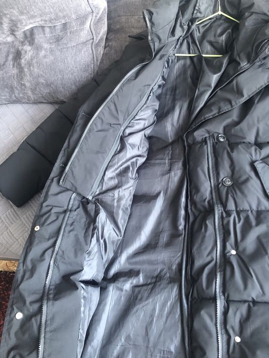 Продам зимнюю женскую куртку