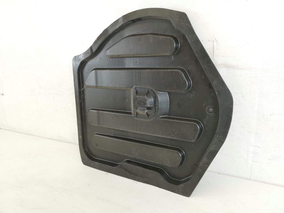 Капак Багажник Резервна Гума Mercedes-Benz Е-Клас / Mercedes-Benz E-Cl