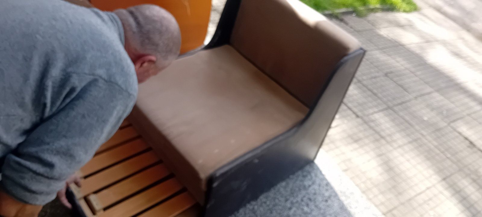 Ново кресло с механизъм за разтягане