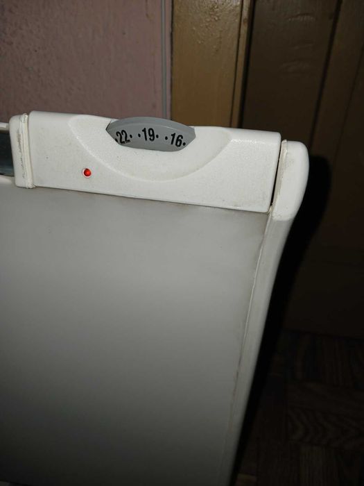 Конвектор Adax Glamox 3001