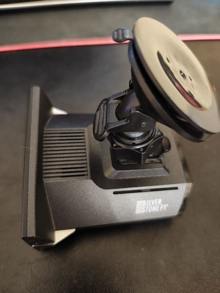 Silverstone s-bot f1