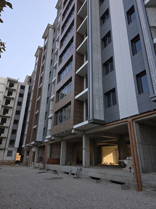 Чойфабрика 100 квадрат 4 этаж 9.5 миллиондан