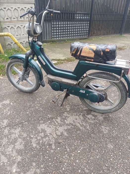 Vând moped Piaggio si