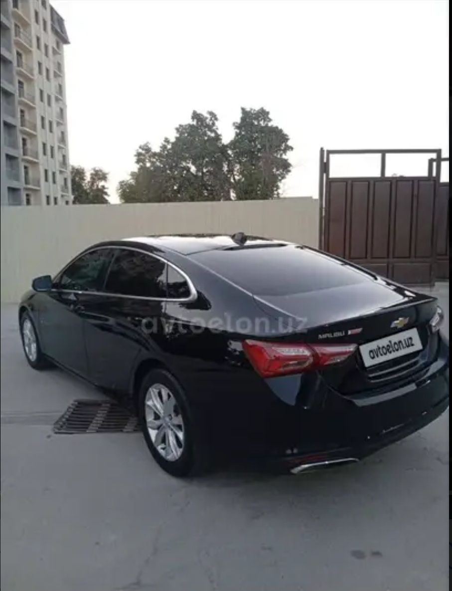 Chevrolet Malibu 2