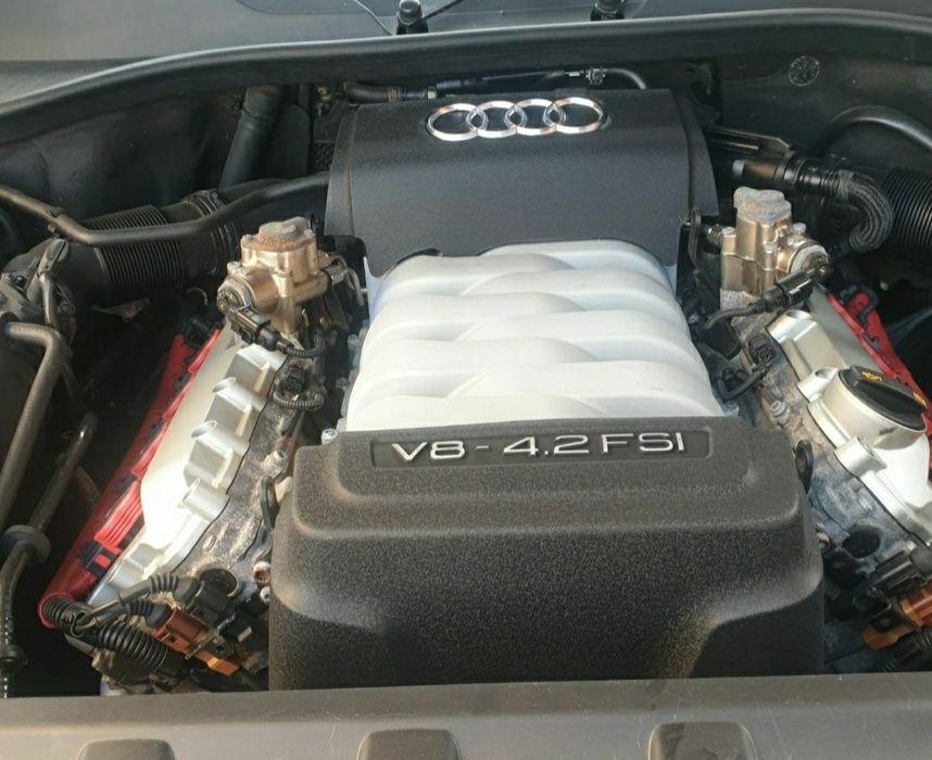 Audi-ò7 Automat-4,2 Benzină.