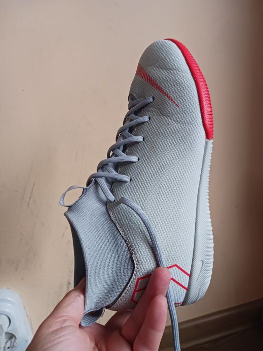 Спортни обувки Nike