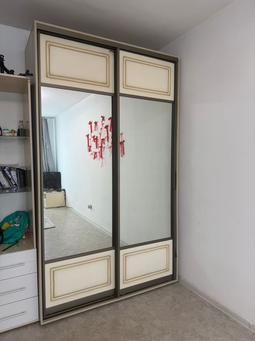 Продается шкаф для одежды