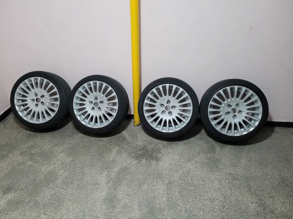Set 4 jante cu anvelope 225/40/R18