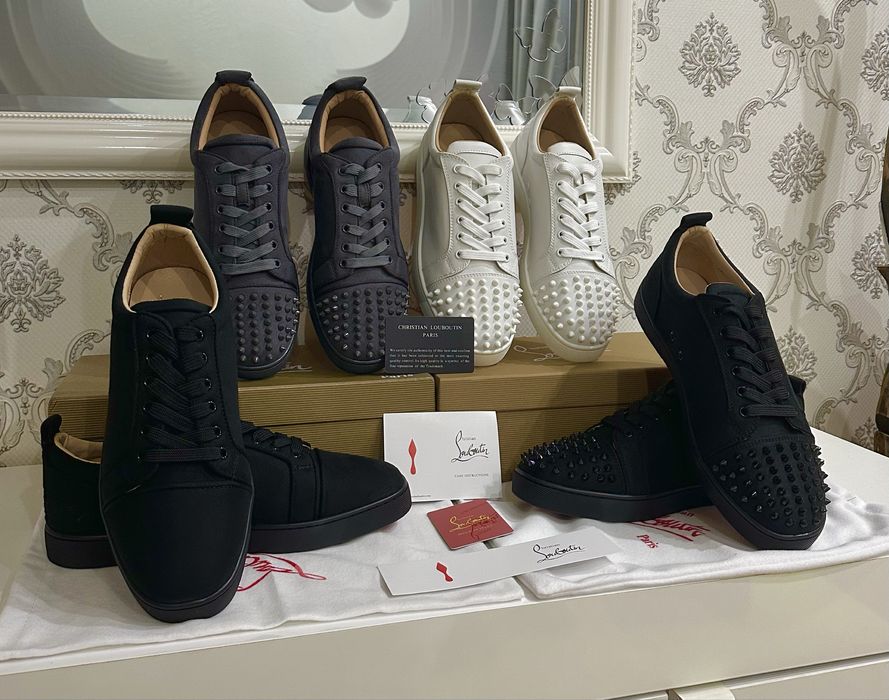 Christian Louboutin обувки