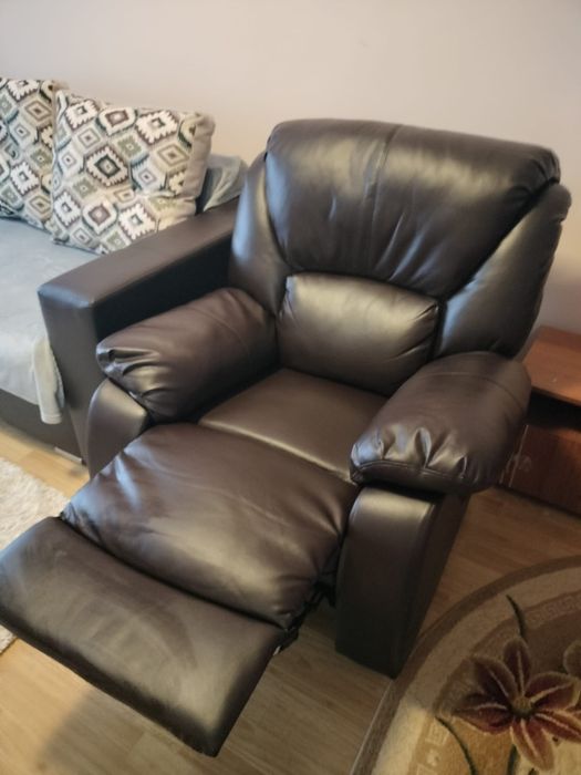 Fotoliu confort premium, cu recliner si pozitie odihna picioare